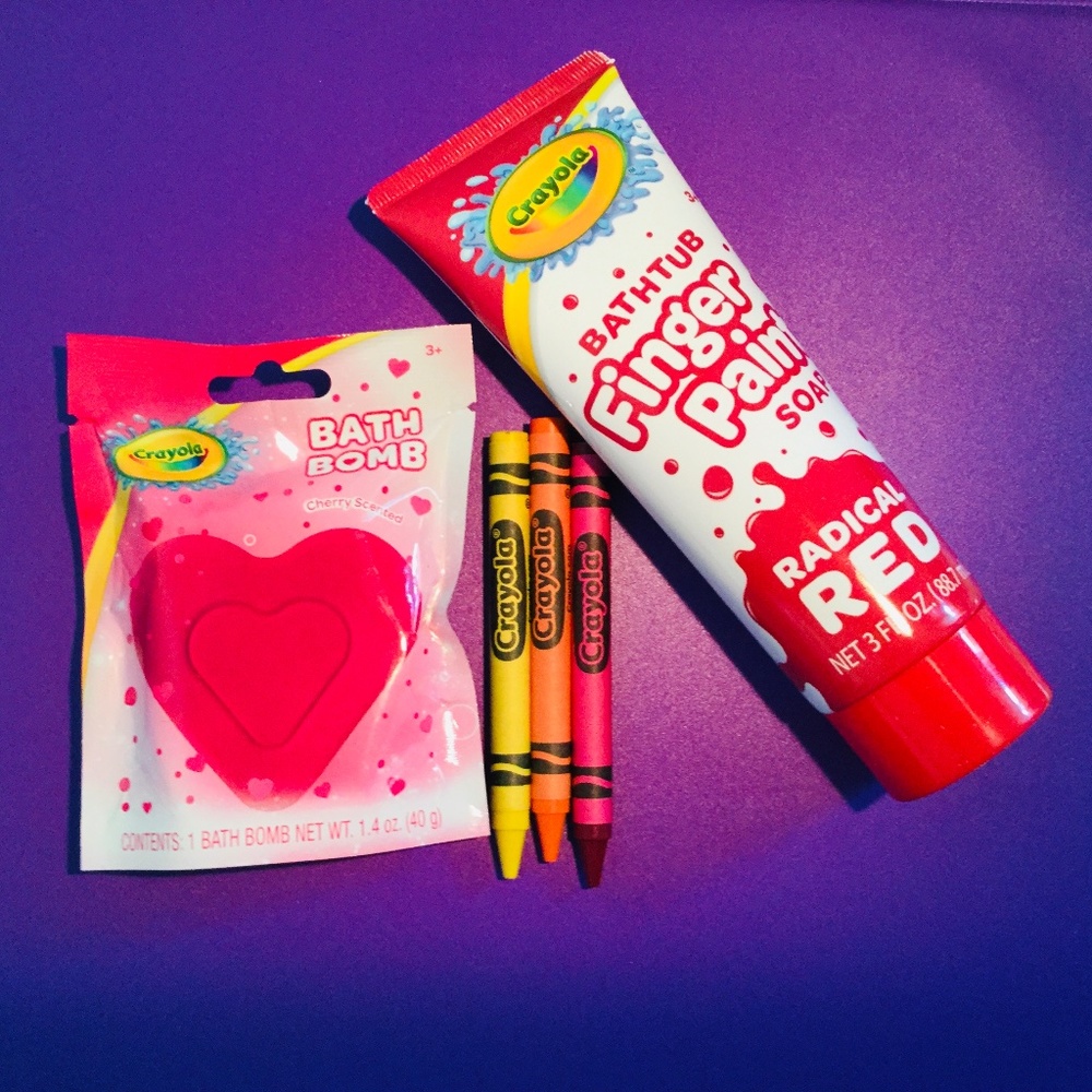 CRAYOLA Bathtub Fingerpaints + Bath Bomb Ⓜ️